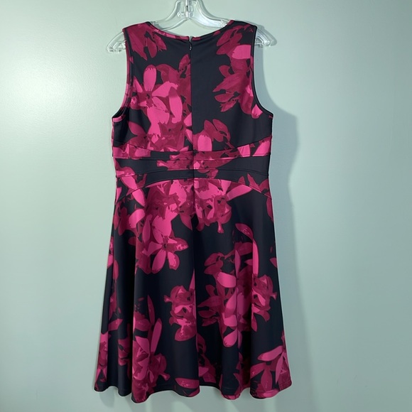 Gorgeous Cleo Fit & Flare dress Size Petite Large - Picture 6 of 9